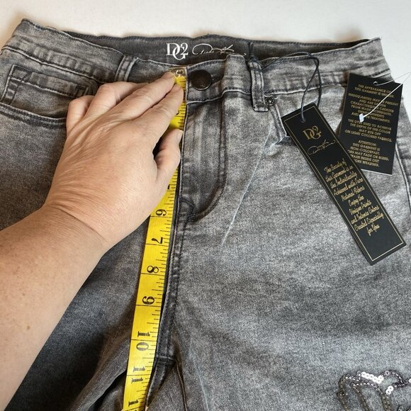 DG2 Diane Gilman Jeans Womens High Rise Floral Sequin Denim Gray Wash Sz 8 NWT - Picture 9 of 9